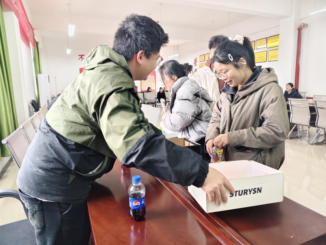 图示, 示意图
中度可信度描述已自动生成:ver1