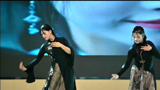 图示, 示意图
中度可信度描述已自动生成:ver1